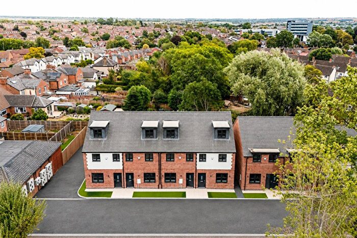 3 Bedroom Terraced House To Rent In Douglas Jane Close, LE13