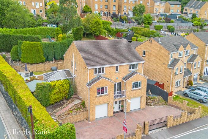 5 Bedroom Detached House For Sale In Portland Road, Halifax, West Yorkshire, HX3