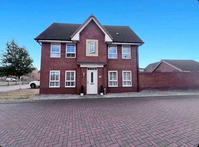 3 Bedroom Semi-Detached House To Rent In Whitmoore Drive, Auckley, DN9