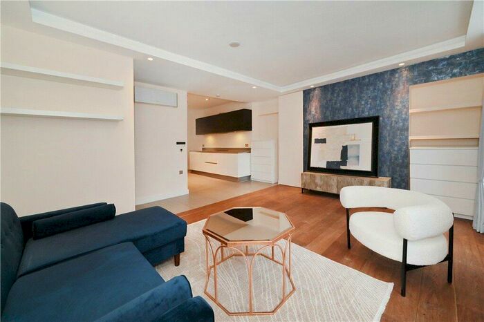 2 Bedroom Apartment To Rent In Baker Street, Marylebone, NW1