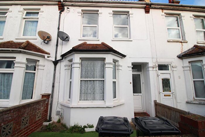 3 Bedroom Semi-Detached House To Rent In Crossfield Road, Clacton-on-Sea, CO15