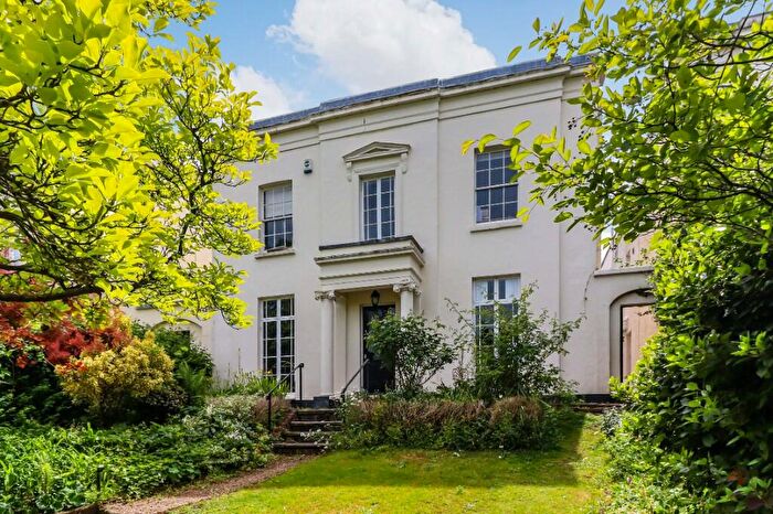 4 Bedroom Detached House For Sale In Verulam Road, St. Albans, Hertfordshire, AL3