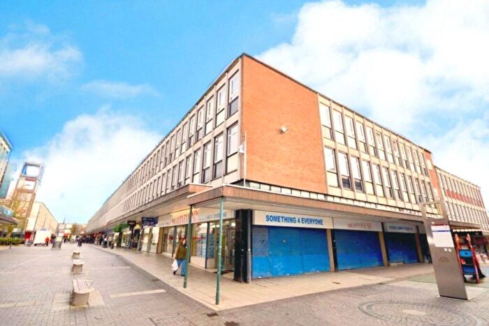 1 Bedroom Flat To Rent In Market Place, Stevenage, Hertfordshire, SG1