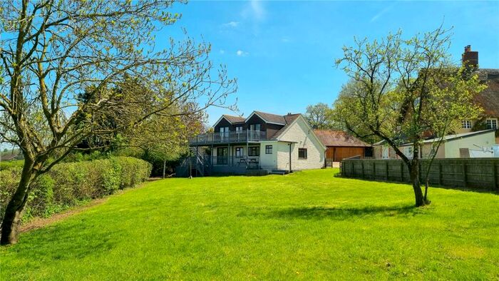 4 Bedroom Detached House For Sale In East Orchard, Shaftesbury, Dorset, SP7