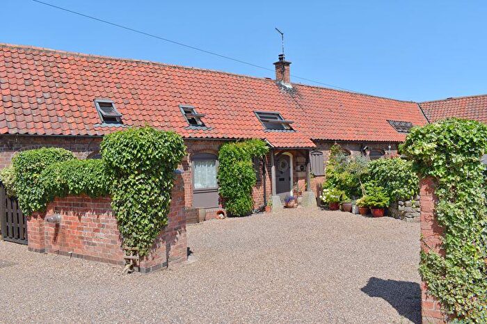 3 Bedroom Barn Conversion For Sale In Main Street, Bathley, NG23