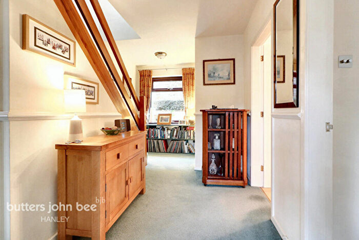 3 Bedroom Detached House For Sale In St Annes Vale, Brown Edge, ST6