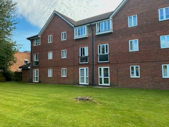 1 Bedroom Flat To Rent In Shirley Road, Southampton, SO15