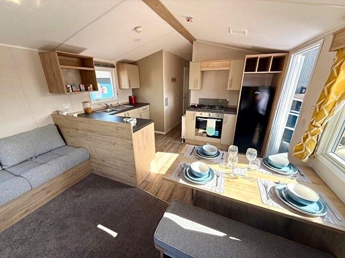 2 Bedroom Park Home For Sale In Dovercourt Haven Caravan Park, Low Road, Harwich, CO12