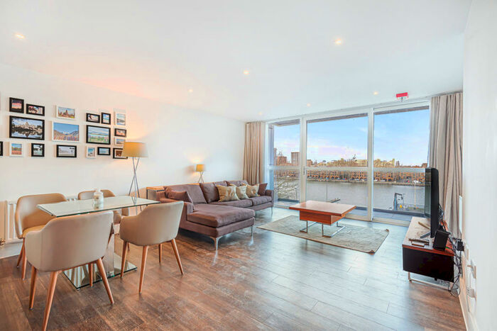 2 Bedroom Apartment To Rent In Tavern Quay, Rope Street, Surrey Docks, SE16