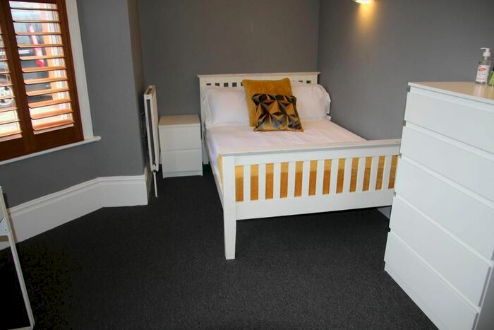 1 Bedroom Studio To Rent In Elm Road, Sidcup, Kent, DA14