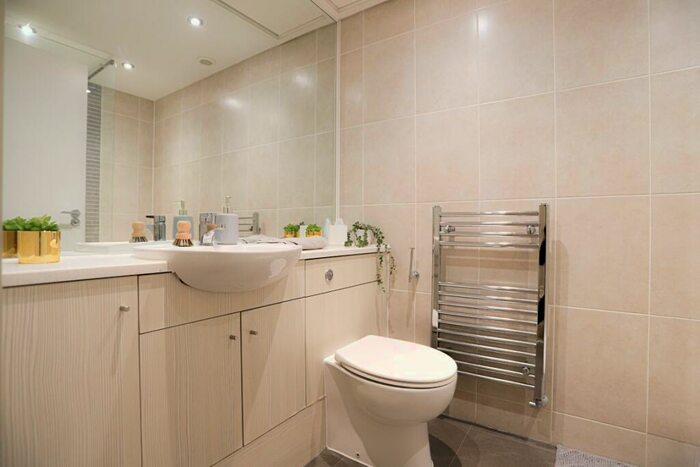 2 Bedroom Apartment To Rent In Tribe East Quarter Manchester, M4