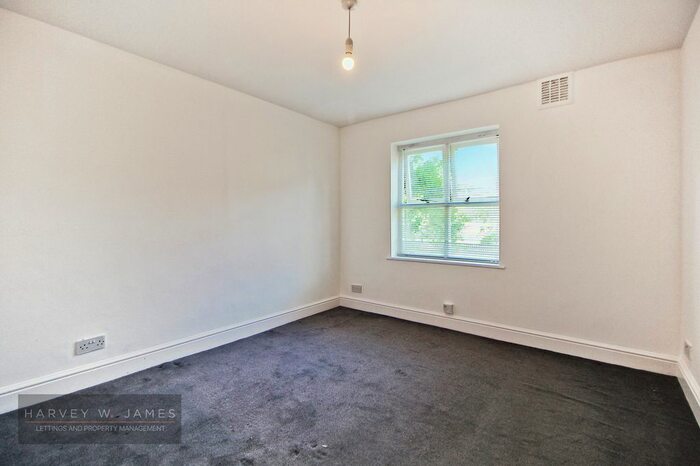 1 Bedroom Flat To Rent In Wolfington Road, London, SE27