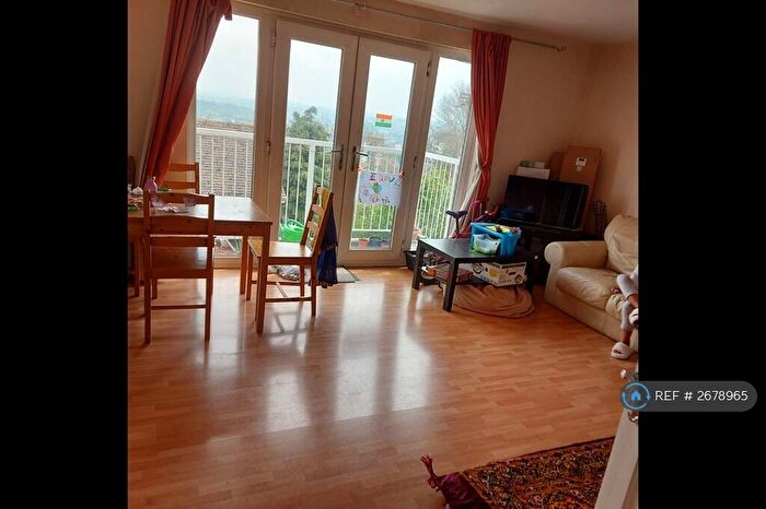 2 Bedroom Flat To Rent In Burns Road, Sheffield, S6