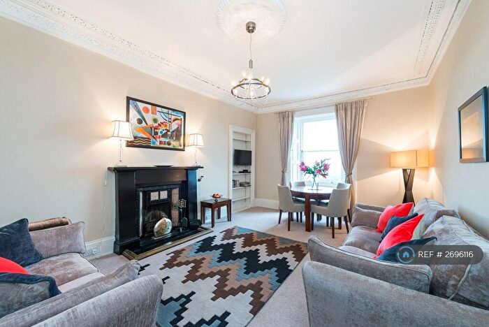 2 Bedroom Flat To Rent In Royal Crescent, Edinburgh, EH3