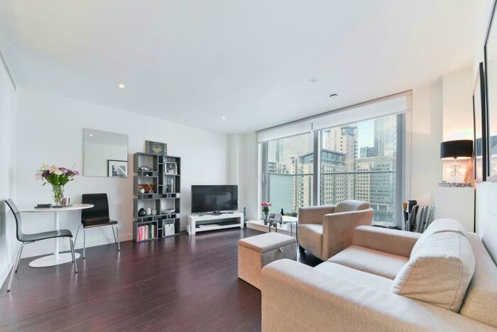 1 Bedroom Flat To Rent In Pan Peninsula Square, Canary Wharf, London, E14