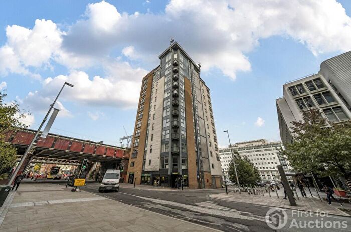 1 Bedroom Apartment For Sale In New Bailey Street, Manchester, M3