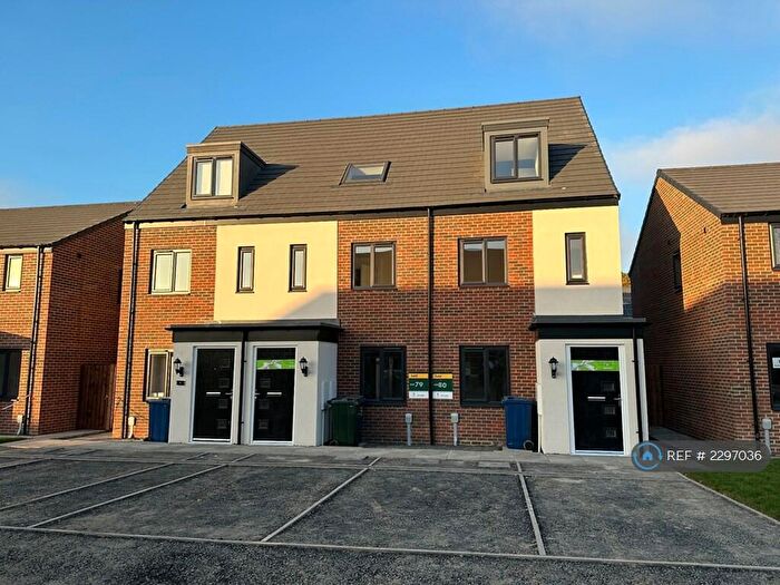 3 Bedroom End Of Terrace House To Rent In Dahlia Grove, Newcastle Upon Tyne, NE13