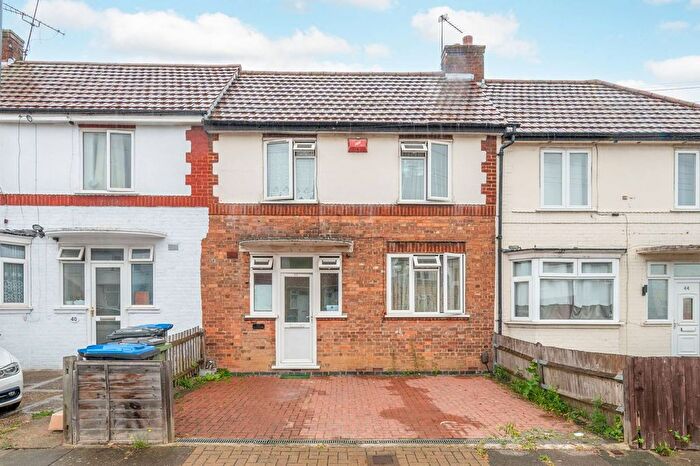 3 Bedroom Terraced House For Sale In Abbey Avenue, Alperton, Wembley, HA0
