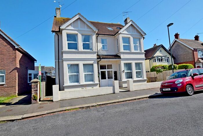 1 Bedroom Flat To Rent In Annandale Avenue, Bognor Regis, PO21