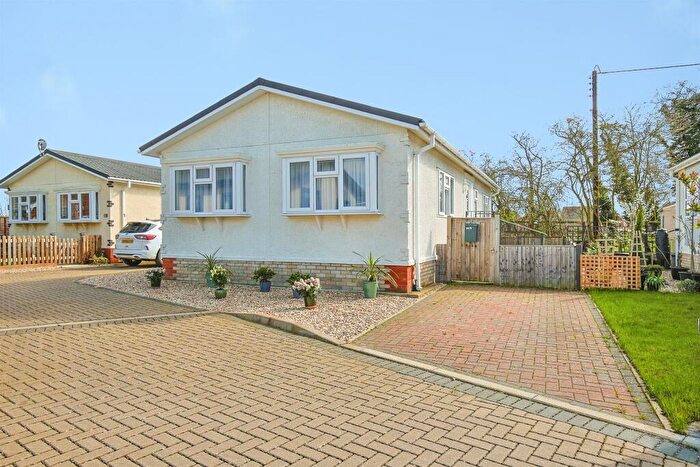 2 Bedroom Detached Bungalow For Sale In Rookery Drove, Beck Row, Bury St. Edmunds, IP28