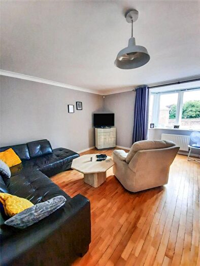 2 Bedroom Flat To Rent In Brennus Place, Chester, Cheshire, CH1