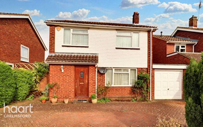 4 Bedroom Detached House To Rent In Vale End, Chelmsford, CM2