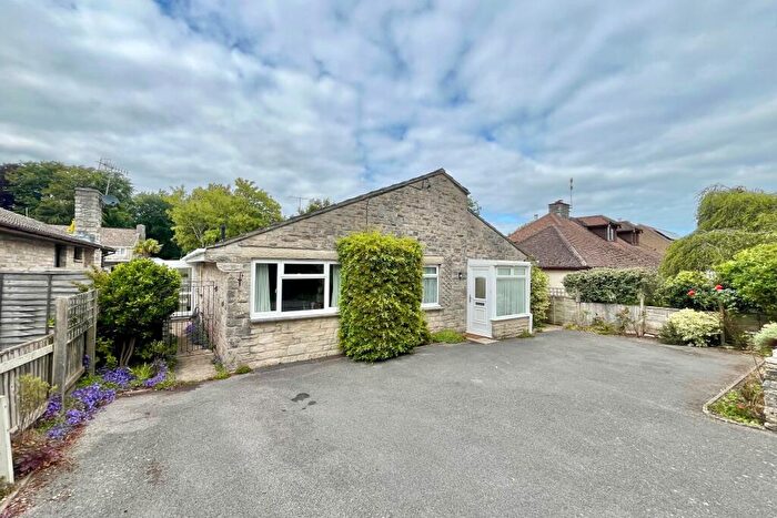 3 Bedroom Detached Bungalow For Sale In Corfe Castle, BH20