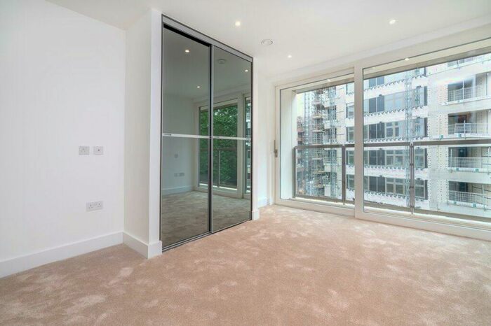 2 Bedroom Flat To Rent In Market Road, Islington, London, N7