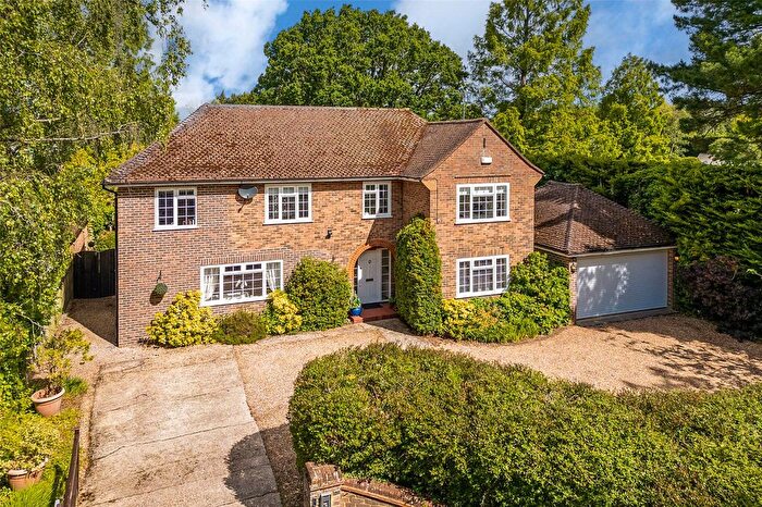 5 Bedroom Detached House For Sale In Hatchet Lane, Winkfield, Windsor, Berkshire, SL4