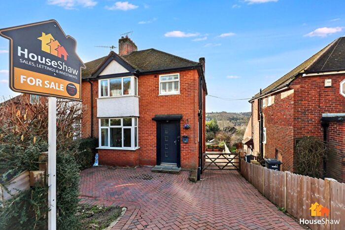 3 Bedroom Semi Detached House For Sale In White Close, Downley, High Wycombe, HP13