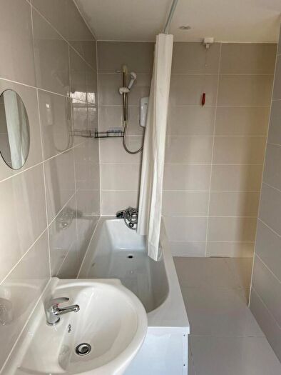 3 Bedroom House To Rent In Norfolk Street, Salford, M6
