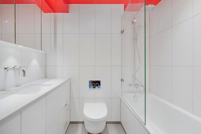 2 Bedroom Apartment To Rent In St Leonards Road Poplar, E14