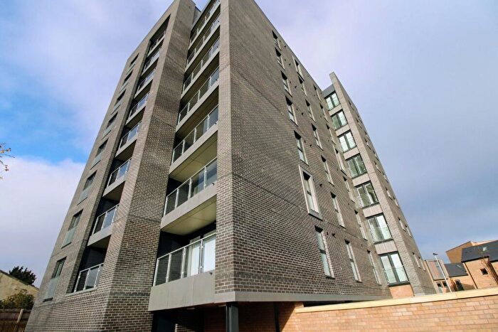2 Bedroom Flat To Rent In Lawrie Reilly Place, Edinburgh, Edinburgh, EH7