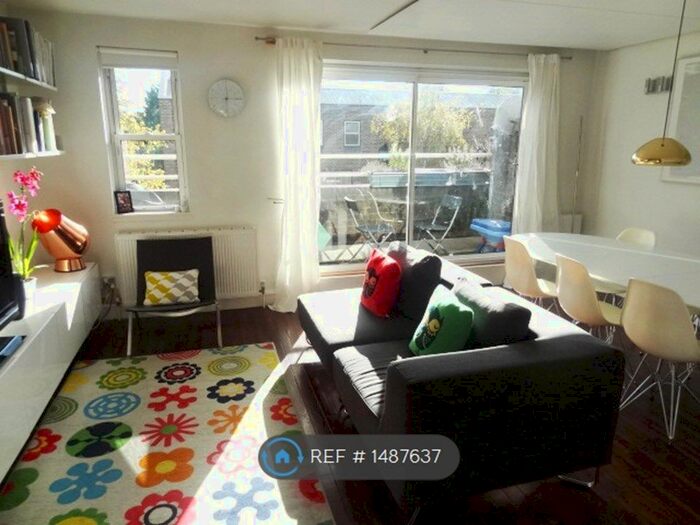 2 Bedroom Maisonette To Rent In St Agnes Close, London, E9