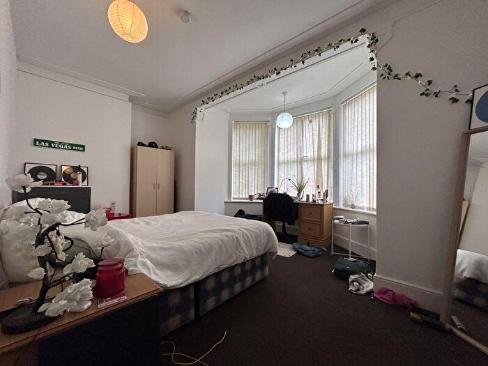 5 Bedroom Semi Detached House To Rent In Mount Hooton Road, Nottingham, NG7