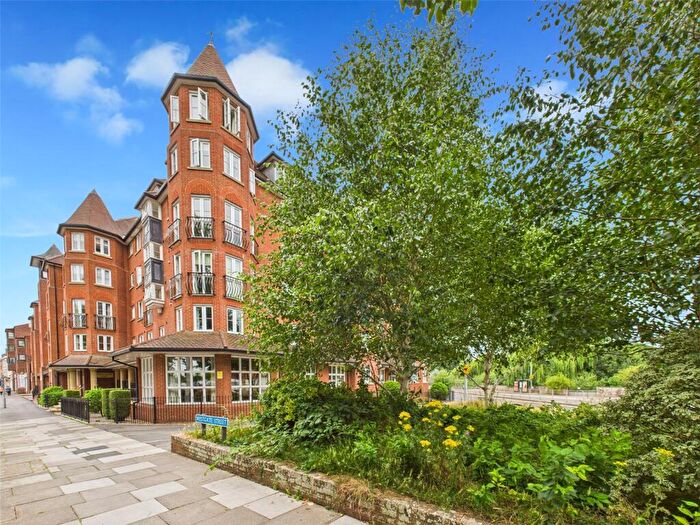 1 Bedroom Apartment For Sale In Westgate Street, Gloucester, Gloucestershire, GL1