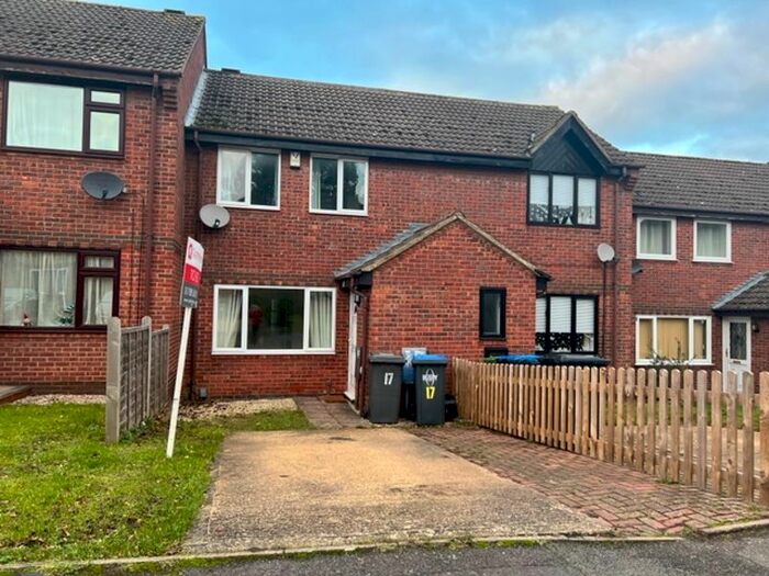 2 Bedroom Terraced House To Rent In Armstrong Close, Rugby, CV22