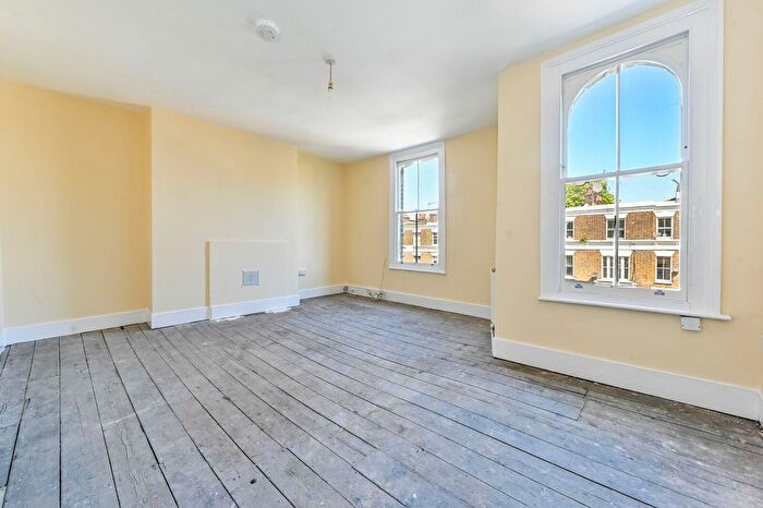 Studio For Sale In Gaisford Street, Kentish Town, London, NW5