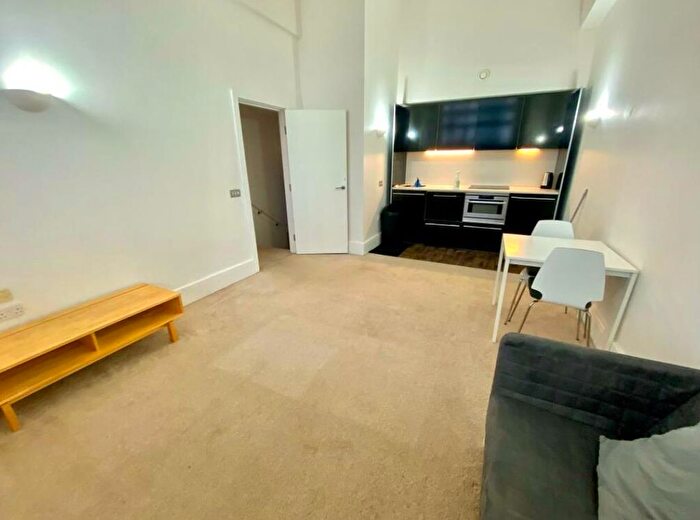 2 Bedroom Flat To Rent In Newhall Street, Birmingham, B3