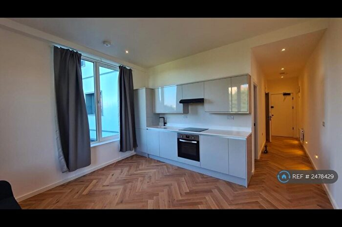 1 Bedroom Flat To Rent In Astra House, London, SE14