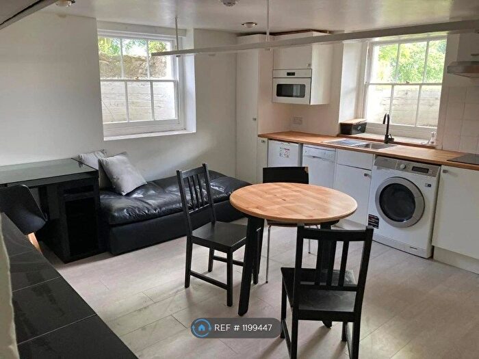 1 Bedroom Flat To Rent In Wateringbury, Maidstone, ME18