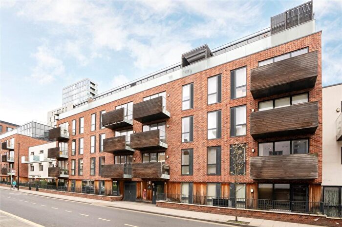 2 Bedroom Flat For Sale In Pilch House, Violet Road, Bow, London, E3
