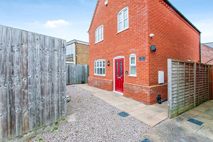 3 Bedroom Detached House For Sale In Queens Road, Wisbech, PE13