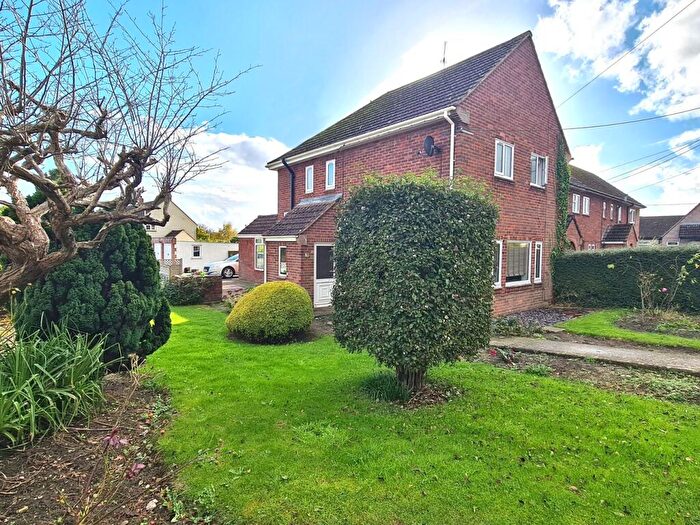 3 Bedroom End Of Terrace House For Sale In St Dunstans Park, Baltonsborough, Glastonbury, BA6