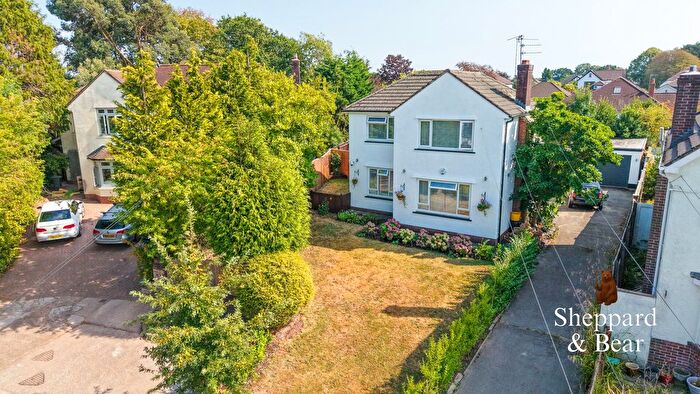 2 Bedroom Maisonette For Sale In Cyncoed Place, Cardiff, CF23