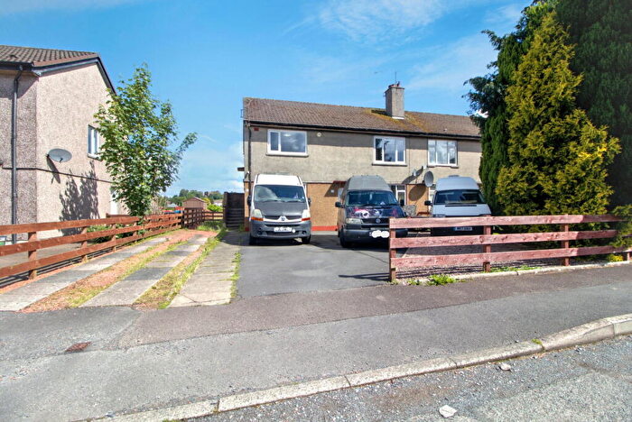 2 Bedroom Flat For Sale In Broomlands Drive, Dumfries, DG2