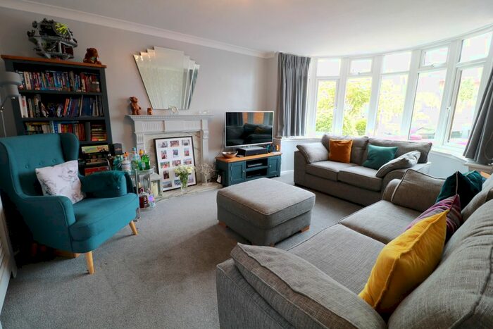 5 Bedroom Detached House For Sale In Buryfield Road, Solihull, B91