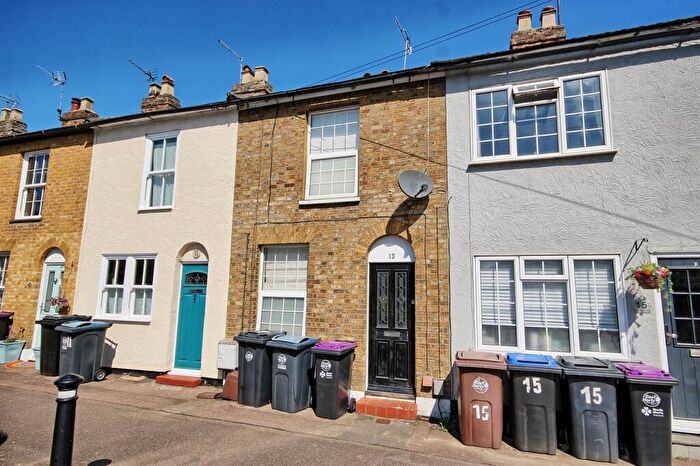 2 Bedroom Terraced House For Sale In The Bourne - Ware - Chain Free, SG12