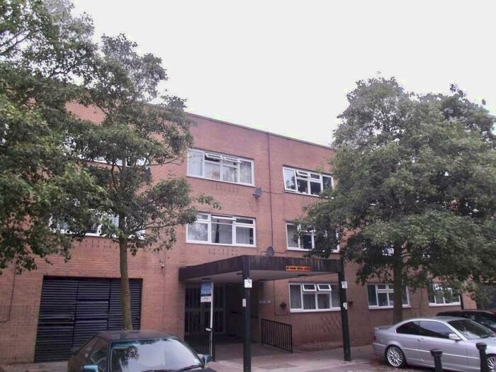 Studio To Rent In North Tenth Street, Milton Keynes, MK9