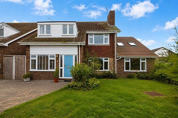 5 Bedroom Detached House For Sale In Gainsborough Drive, Herne Bay, Kent, CT6